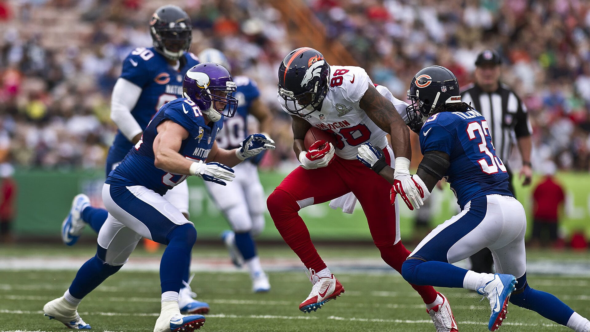 开云网站-_裁判判罚引争议，比赛高潮迭起_，裁判过程